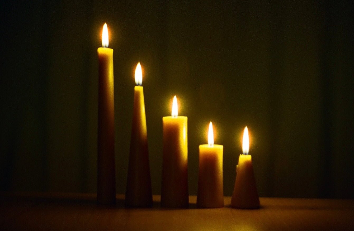 Beeswax Candles for a Sustainable and Eco-Friendly Valentine's Day Gift - BZZWAX